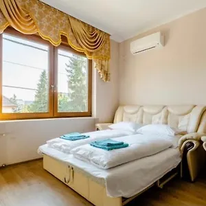 Deviza Apartman