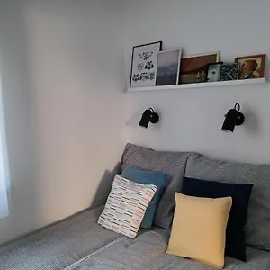 Liliom With Free Parking Space Apartman